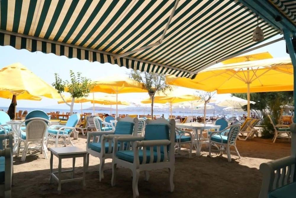 Manolya Otel Bodrum Екстериор снимка
